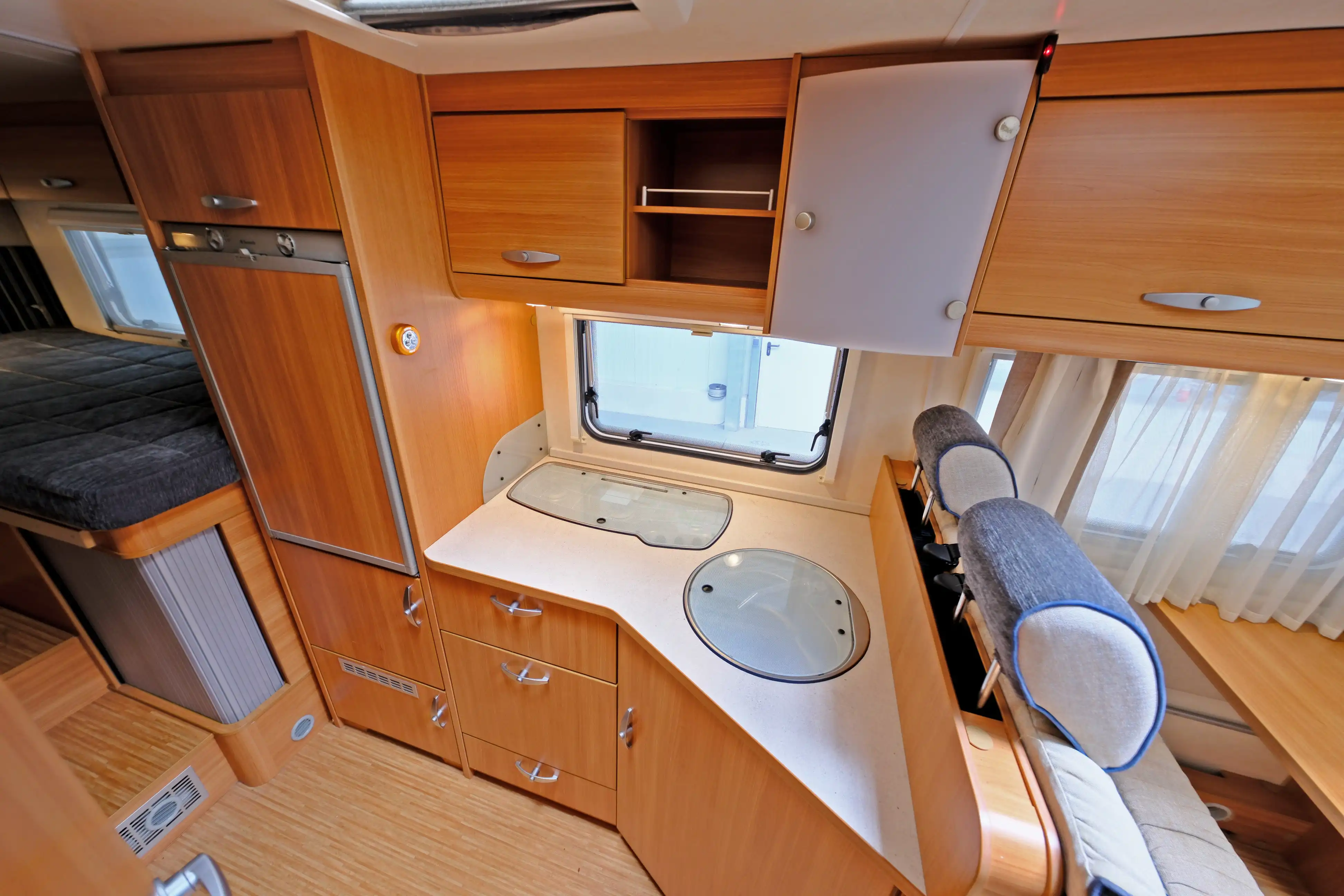 KNAUS Sport Ti 700 MEG